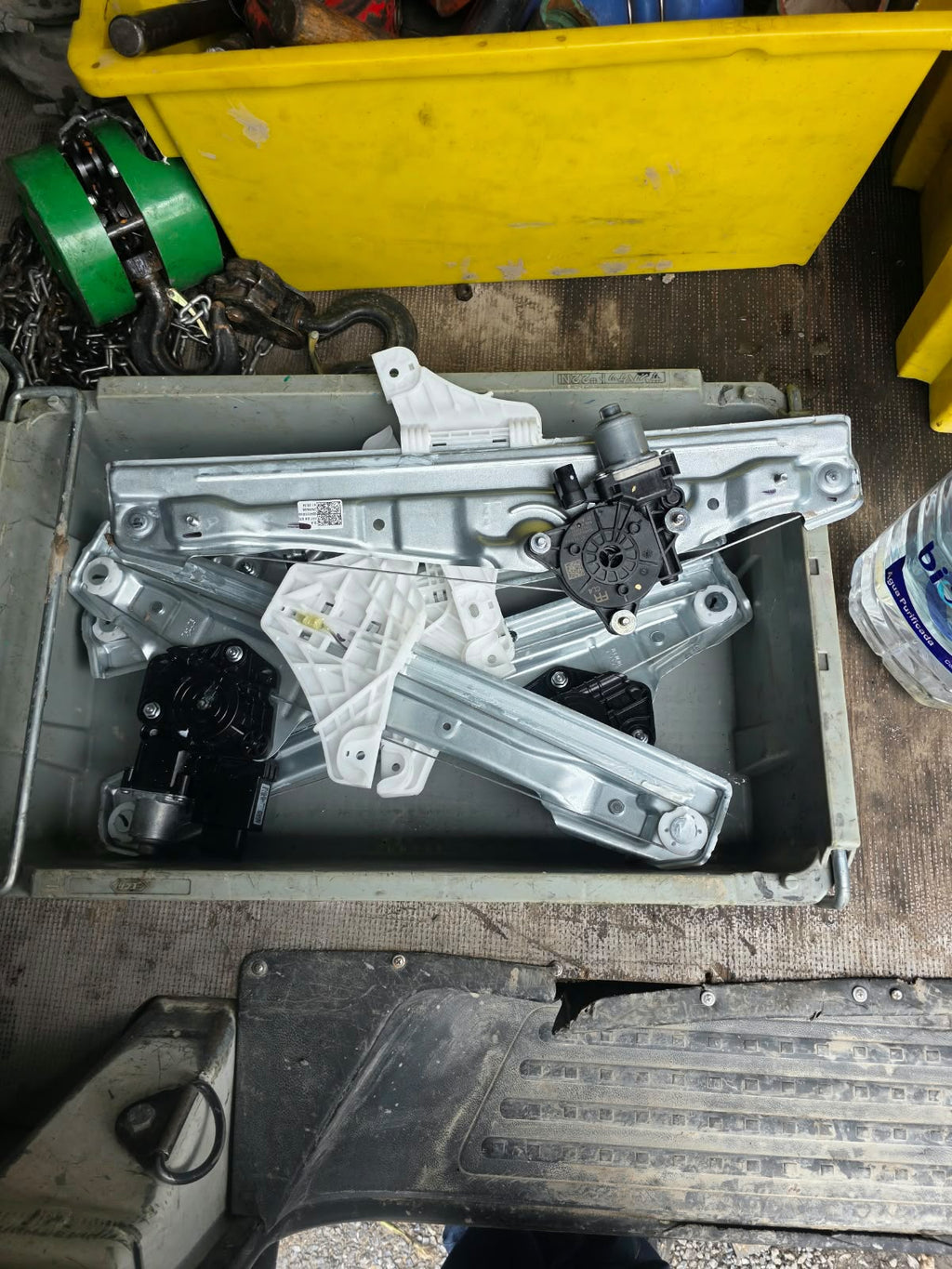 Elevador Vidrio Eléctrico con Motor 82460-GG000 - Kia K4 2025-2026 (todas las puertas)