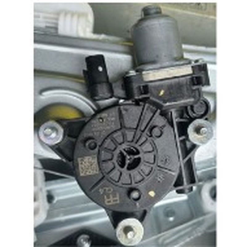 Elevador Vidrio Eléctrico con Motor 82460-GG000 - Kia K4 2025-2026 (todas las puertas)